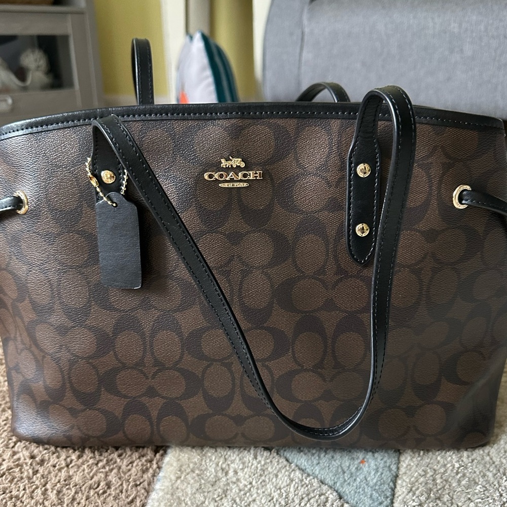 Coach purse